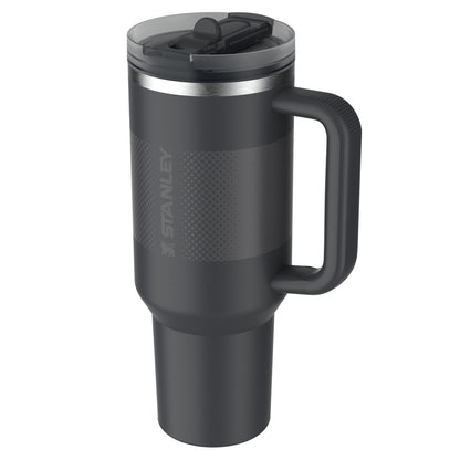 Quencher ProTour Flip Straw Tumbler, 1.180 ml, Black Fade